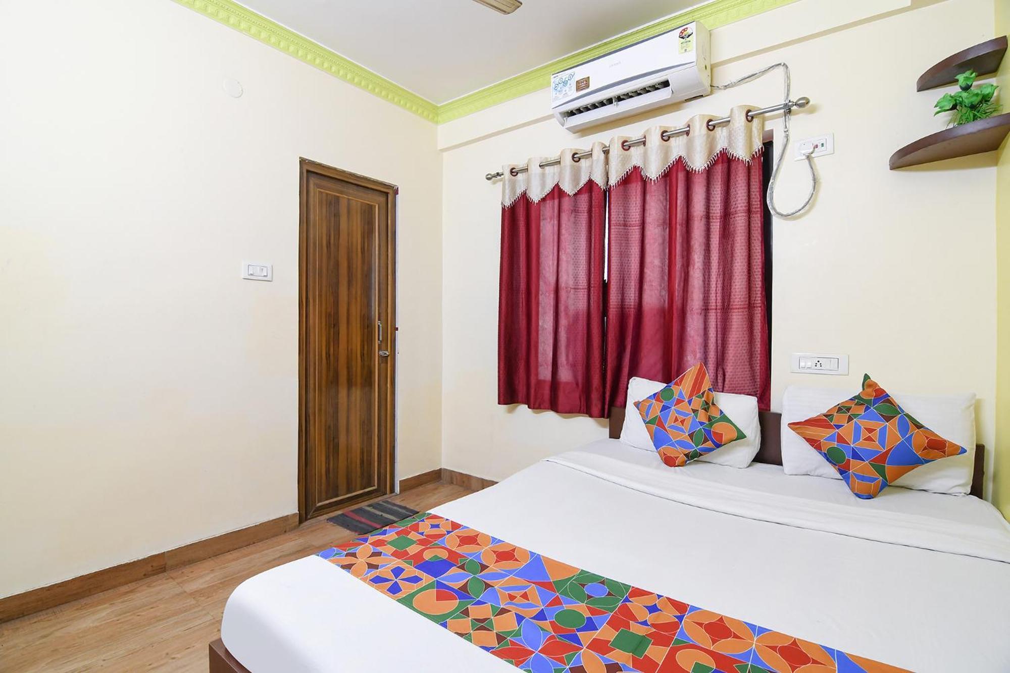 Fabhotel Sunflower Inn Колката Стая снимка